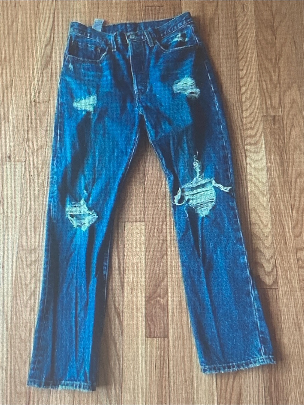 Levi's High Rise Distressed Blue Jeans